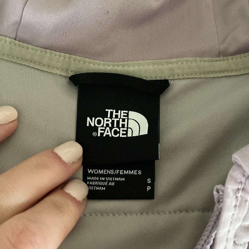 North face jacket - Picture 3 of 6